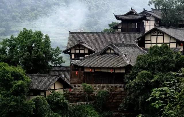 辽宁男篮官方:周俊成训练中撞击到肋部,确诊为右侧肋骨骨折